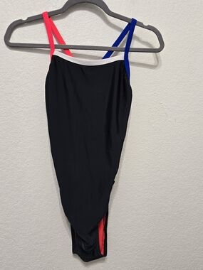 NWOT Speedo One Piece Size 12/38